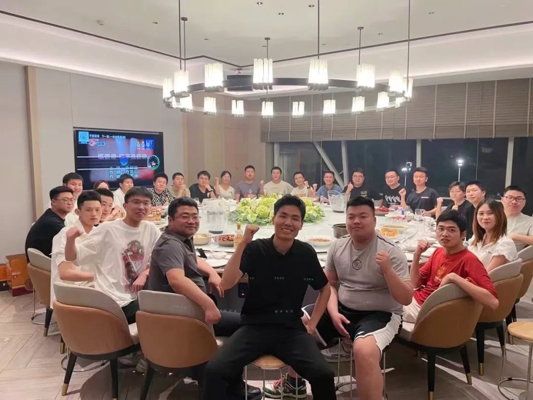 火蝠電商運(yùn)營(yíng)團(tuán)隊(duì) 火蝠電商運(yùn)營(yíng)團(tuán)隊(duì)